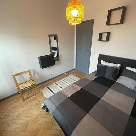Beautour Quarto em Acomodações Particulares *